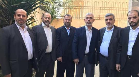 قيادات حماس خلال تواجدها في القاهرة مؤخراً
