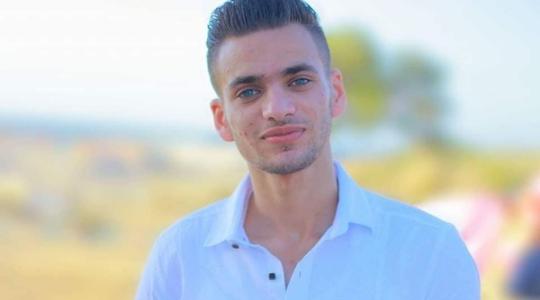 قصة اعلان شاب انفصاله عن خطيبته على الفيسبوك