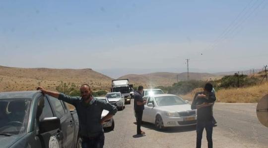 قوات الاحتلال تمنع حركة المواطنين من طوباس إلى الاغوار الشمالية