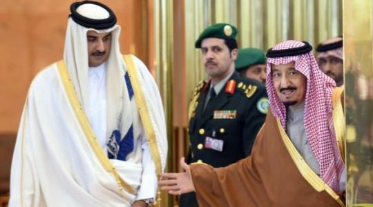 الملك السعودي و امير قطر