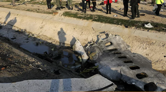 حطام الطائرة الاوكرانية