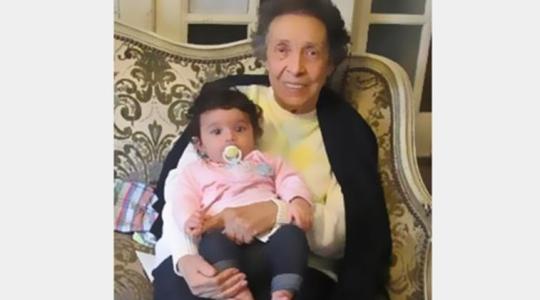 ماما لنى.JPG