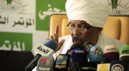 الأمين السياسي لحزب المؤتمر الشعبي في السودان إدريس سليمان