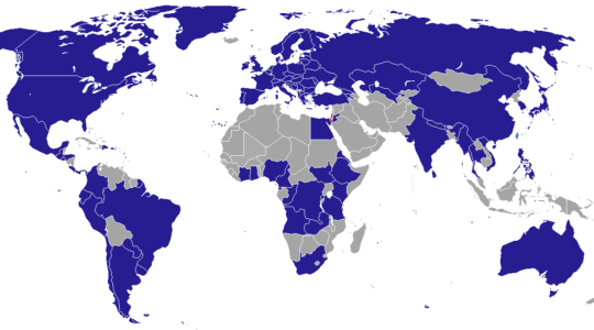 خارطة السفارات الاسرائيلية حول العالم باللون الازرق