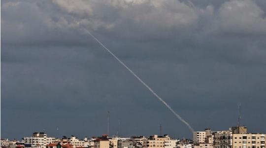 صاروخالاعلام العبري يزعم: المقاومة في غزة تطلق صاروخ تجريبي اتجاه البحر