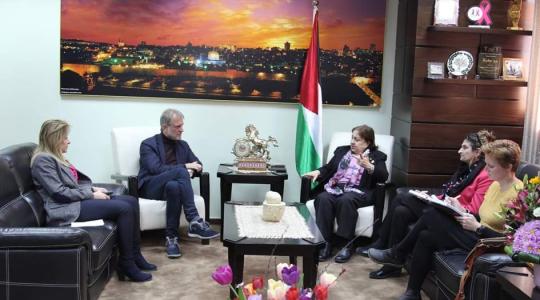 وزيرة الصحة و مطير منظمة الصحة العالمية