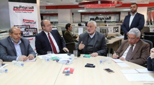 هنية في مقر صحيفة المصري اليوم