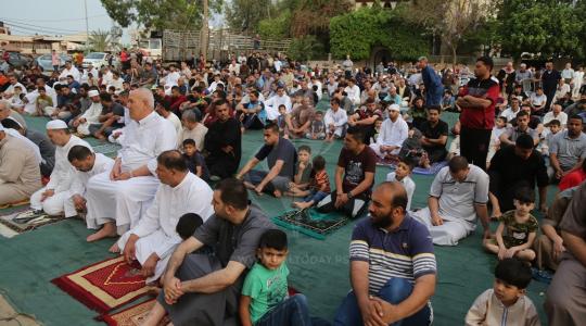  صلاة عيد الفطر السعيد في قطاع غزة ‫(1)‬.JPG
