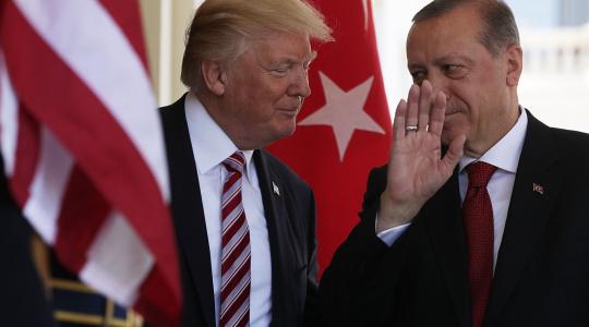 الرئيس الأمريكي ترامب ونظيره التركي أردوغان
