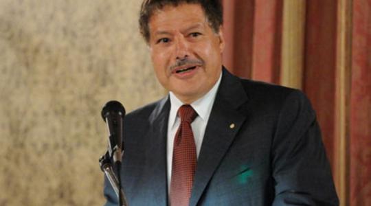العالم المصري أحمد زويل