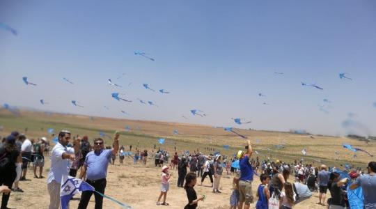 اسرائيليون يطالبون بالإفراج عن جنودهم من قطاع غزة