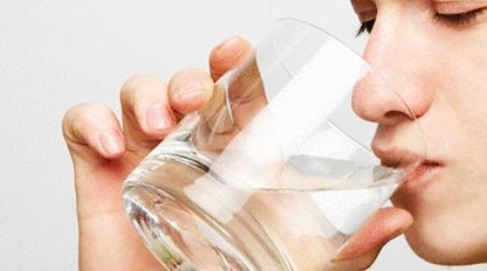 شرب الماء يعالج عدد من الأمراض