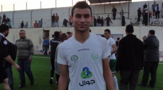 سامح مراعبة لاعب المنتخب الفلسطيني لكرة القدم