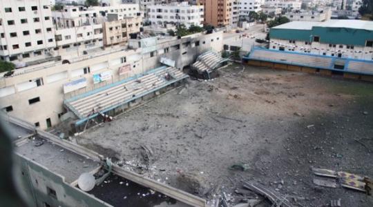 ملعب فلسطين الذي تعرض للقصف الاسرائيلي