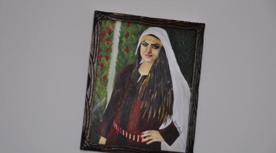 لوحة نسائية