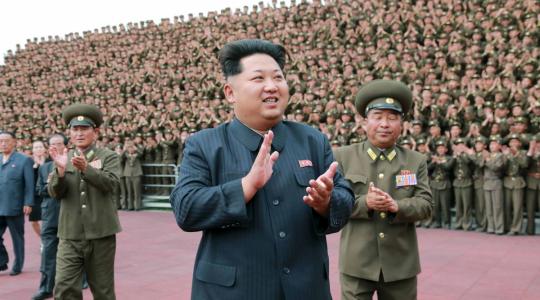 زعيم كوريا الشمالية كيم جون اون