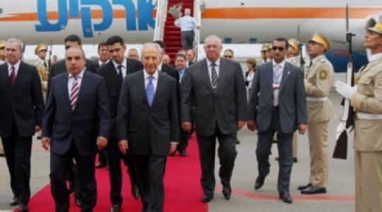 رئيس أذربيجان مع شمعون بيرس