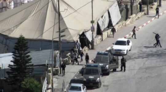 قوات الاحتلال تهدم خيمة اعتصام