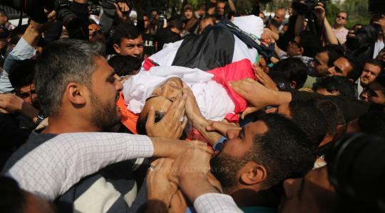 جنازة الصحفي ياسر مرتجى في غزة