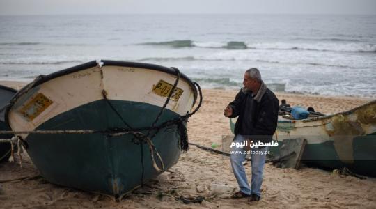 بكر: إغلاق البحر ومنع الصيادين من مهنتهم بسبب سوء الأحوال الجوية
