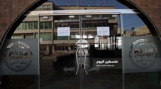 مقاهي غزة تغلق أبوابها أمام روادها خشية تفشي كورونا (7)