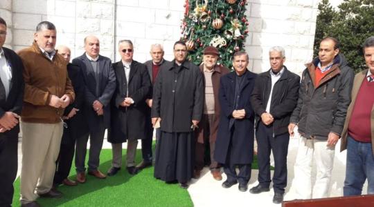القوى الوطنية في زيارة للكنيسة