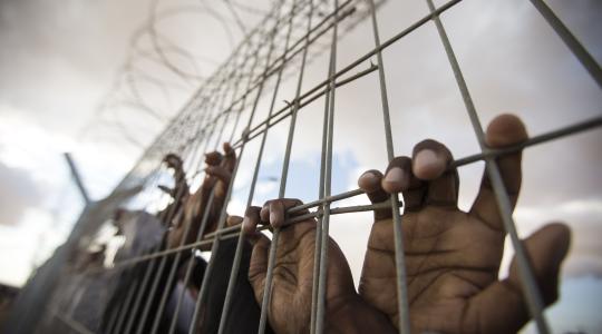 محكمة الاحتلال تصدر حكمًا بالسجن ضد الأسير إسلام حشاش