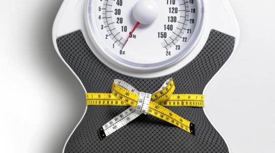 طرق علمية لإنقاص الوزن بشكل طبيعي وبسرعة كبيرة