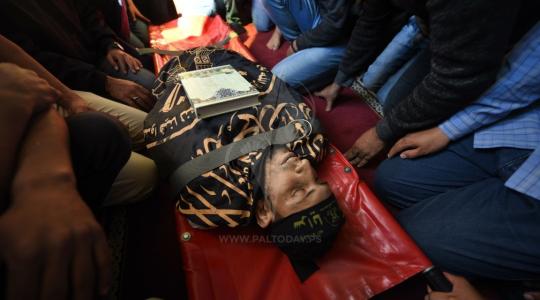 جنازة الشهيد المقعد فادي أبو صلاح ‫(42140168)‬ ‫‬