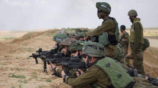 جنود الاحتلال الإسرائيلي على حدود قطاع غزة
