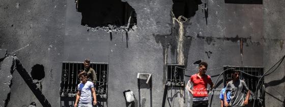 أثار الدمار التي خلفها القصف الإسرائيلي على منازل المواطنين فى مدينة خانيونس