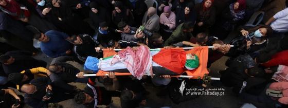 بالصور: جماهير محافظة بيت لحم تشيع جثمان الشهيد الطفل محمد رزق صلاح (١٤عاما)