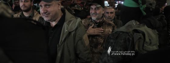 بالصور: قيادة الجهاد الإسلامي وحماس  وسرايا القدس وكتائب القسام  المنطقة الشمالية يزورون المرابطين عند الثغور