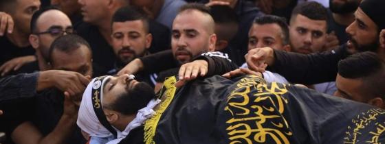 تشييع جثمان الشهيد القائد فاروق سلامة أحد أبرز مجاهدي سرايا القدس كتيبة جنين والذي اغتالته قوة صهيونية خاصة في مخيم جنين
