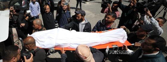 بالصور:  تُشيع جثمان الشهيد هاشل مبارك شمال القطاع