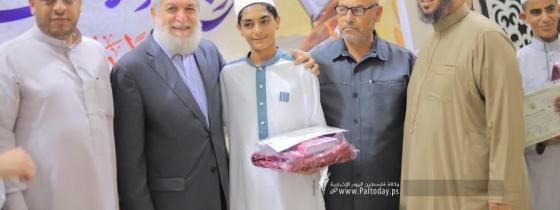 بالصور : "الجهاد" برفح تكرم 120حافظ وحافظة لكتاب الله خلال مُخيمات "ثأر الأحرار القرآنية"