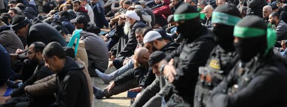 تشييع جثماني القياديين في حماس روحي مشتهى وسامي عودة اللذين استشهدا خلال الحرب بغزة