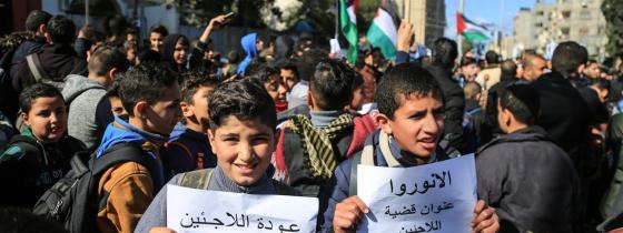 وقفة في غزة دعماً لحقوق اللاجئين ورفضاً لقرار التوطين