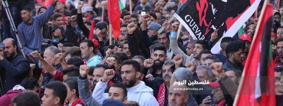 الجبهة الشعبية تحيى ذكرى انطلاقتها ال52 في غزة