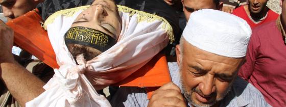 بالصور.. تشييع جثمان الشهيد ضياء التلاحمة في الخليل
