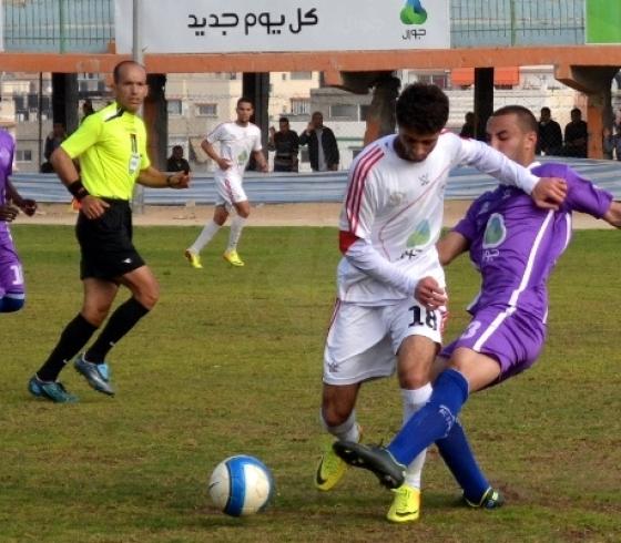 أرشيف .. أحد مباريات دوري غزة الممتاز
