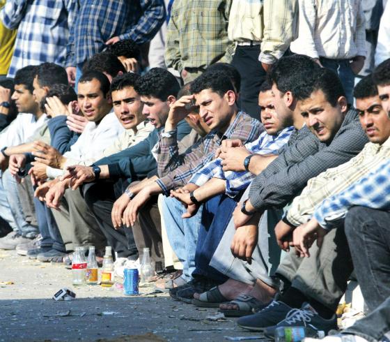 عمال بطالة