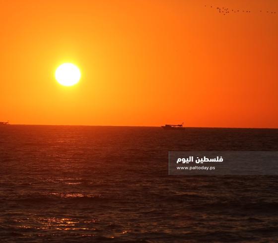‏‏‏‏منظر خلاب مع غروب الشمس غرب غزة  (2).JPG