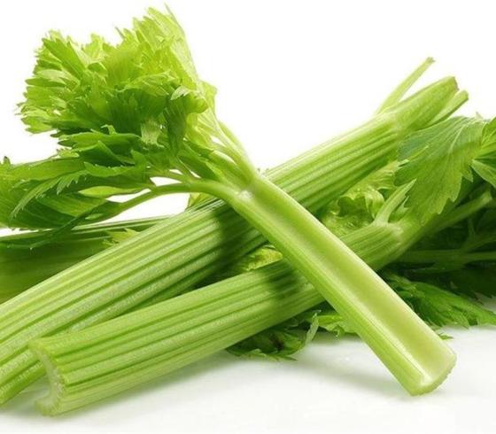 فوائد الكرفس للتخسيس