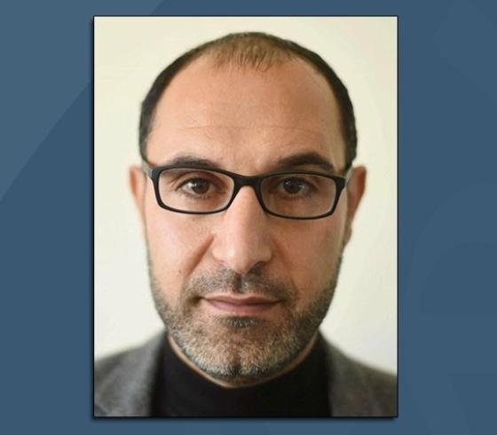 الكاتب حسن لافي