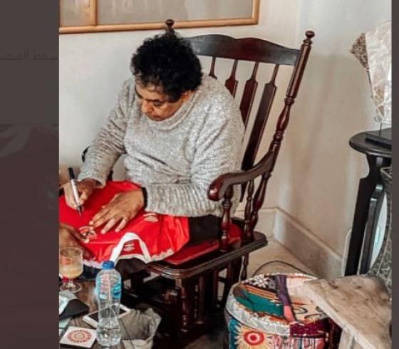 محمد منير يثير الجدل بين الزمالك والاهلي.JPG