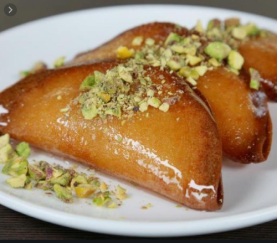 طريقة عمل حلوى قطايف بالجنبة في رمضان بكل سهولة