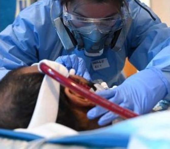مريض الفطر الاسود