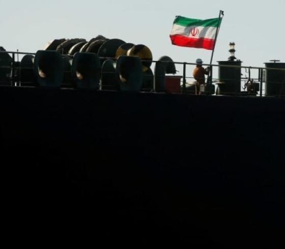 ناقلة مازوت.