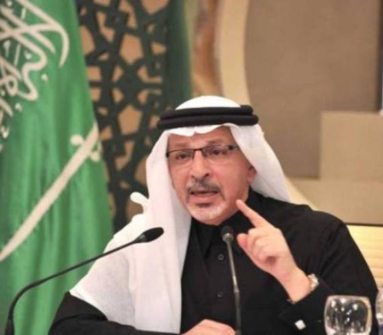 وزير الدولة السعودي للشؤون الإفريقية أحمد قطان.jpg